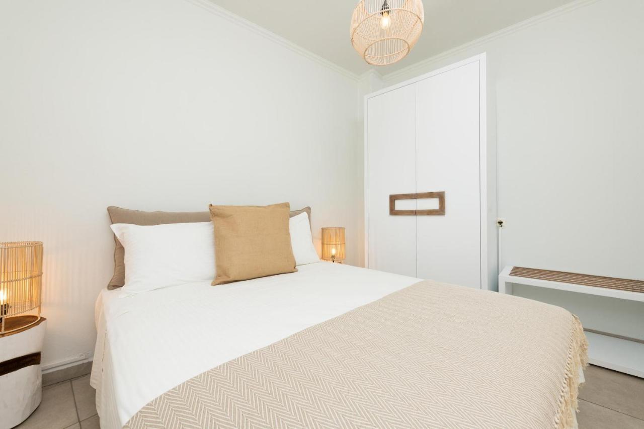 Konstantinou Deluxe Apartments Skála Marión エクステリア 写真